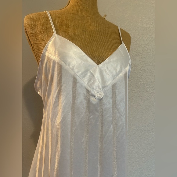 Tres Bleu Intimates white vintage floral striped slip dress nightgown medium - Picture 2 of 4